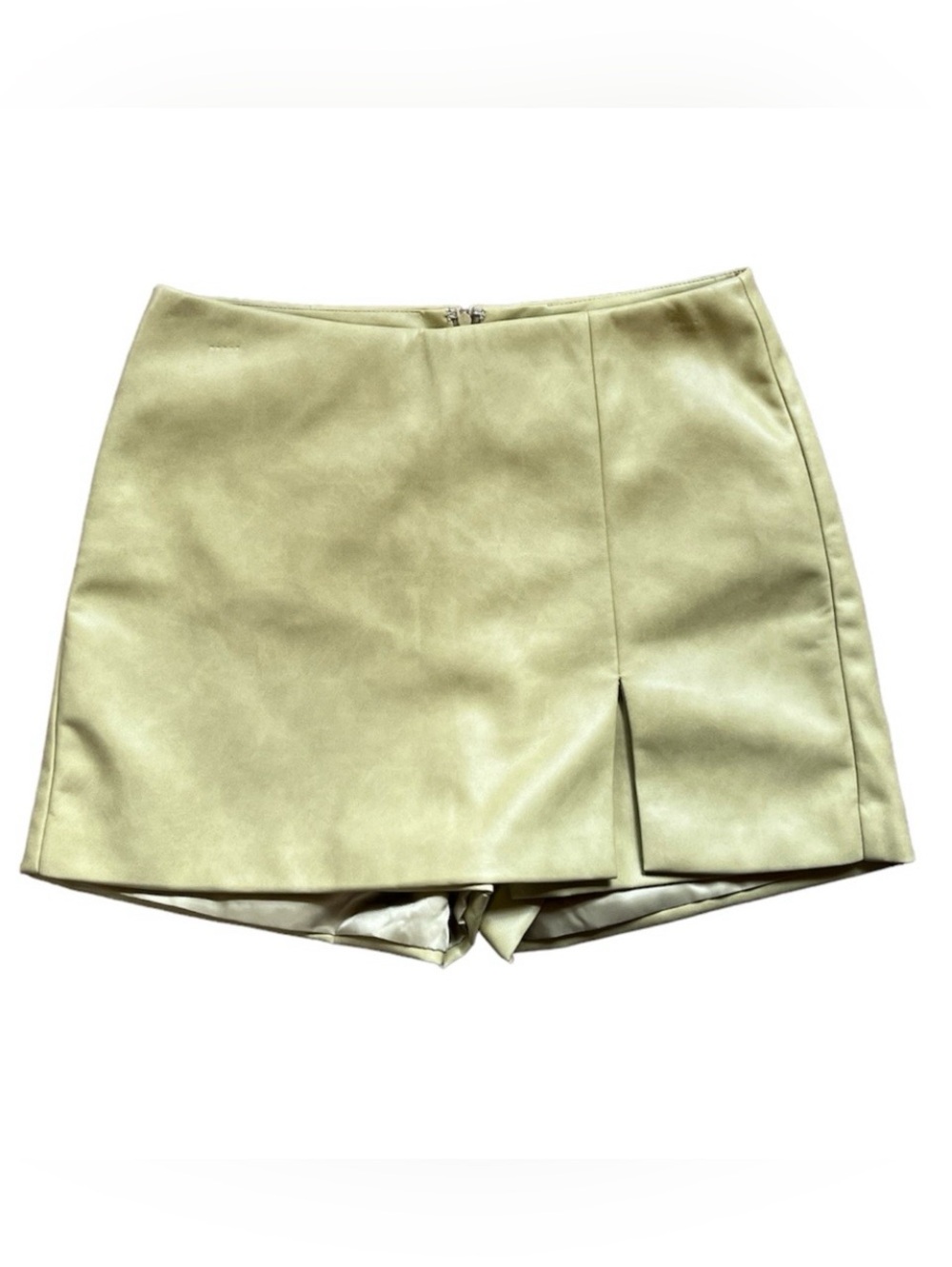 Women’s Faux Leather mini Skort With Slit Light Olive. Skirt-Style Front